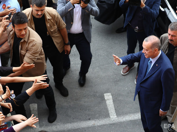 ﻿За попередніми даними, Ердоган перемагає на президентських виборах у Туреччині