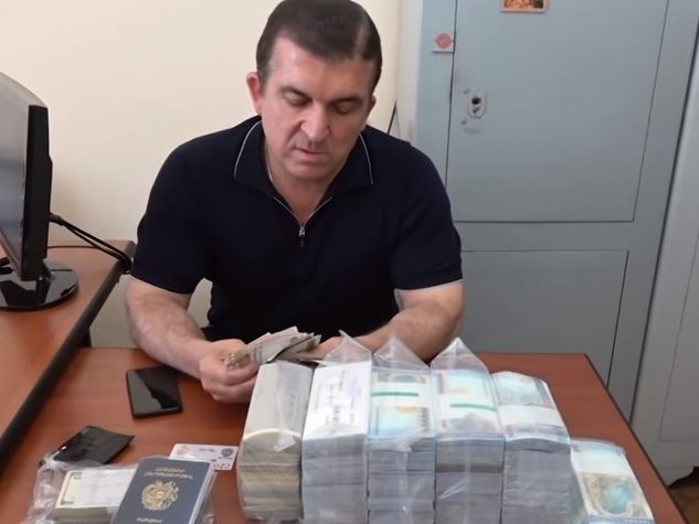 ﻿У Вірменії суд заарештував колишнього охоронця екс-президента Саргсяна
