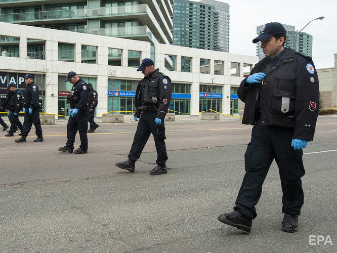 В результате стрельбы возле ночного клуба в Торонто погиб мужчина