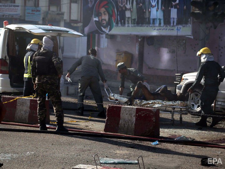 ﻿В Афганістані внаслідок атаки смертників загинуло 19 осіб