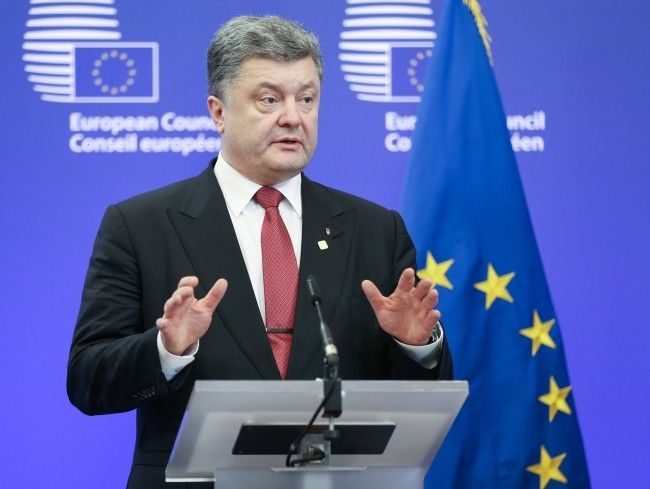 Порошенко надеется, что Украина сможет получить первый транш в рамках новой программы с ЕС уже осенью