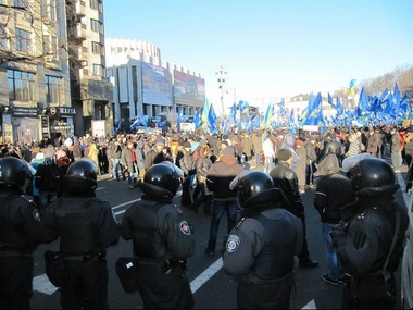 Чечетов объявил митинг на Европейской площади бессрочным