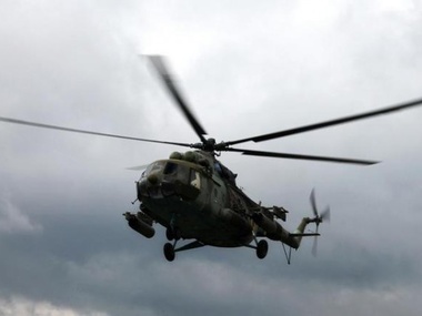 В Краматорске с вертолета разбрасывают инструкции по выживанию в местах, где действуют террористы