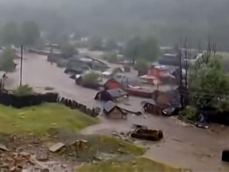 Центральные каналы РФ замалчивают мощное наводнение в Забайкалье