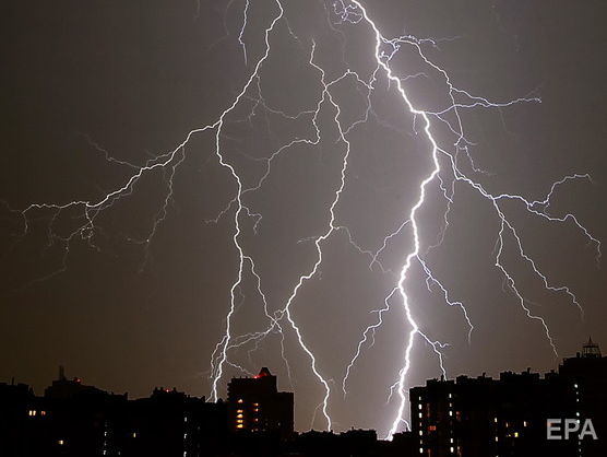 ﻿У Києві оголосили штормове попередження