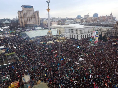 Майдан потребовал освободить всех задержанных активистов и Тимошенко