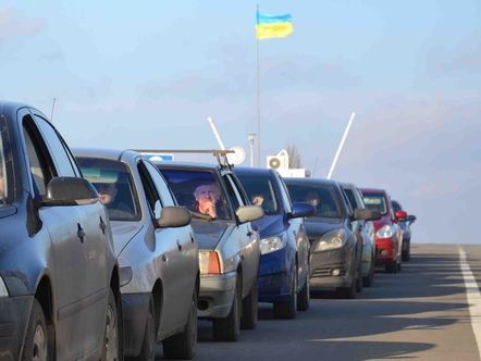 За первое полугодие 2018 года граждане Украины пересекли административную границу с Крымом 519 тыс. раз &ndash; Госпогранслужба