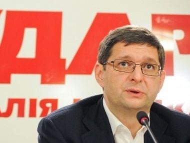 Лидер фракции УДАР Ковальчук: Нынешний состав парламента должен самораспуститься и пойти на досрочные выборы