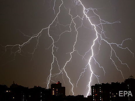 В Украине объявили штормовое предупреждение на 22 июля