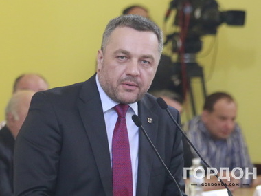Махницкий: Александр Янукович должен Украине 42 млн гривен налогов