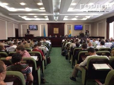 В Киевсовете выберут секретаря и сформируют фракции
