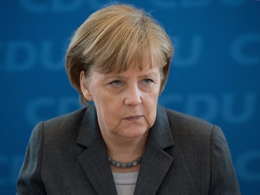 Меркель: Страдания людей на юго-востоке Украины должны прекратиться