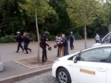 СМИ: В Харькове после потасовок задержали около 30 человек