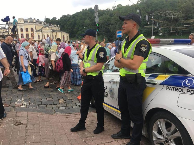Для безопасности участников шествия за единую поместную церковь полиция Киева работает в усиленном режиме – Крищенко