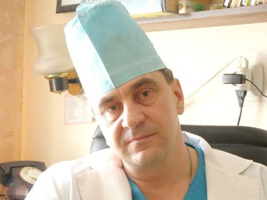 Хирург спас жизнь раненого снайпера в результате первой в Украине операции в полевых условиях