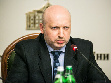 Турчинов уверяет, что не звал Медведчука и Шуфрича на переговоры в Донецке