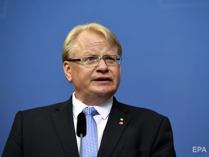 Министр обороны Швеции заявил, что Шойгу распространяет ложную информацию