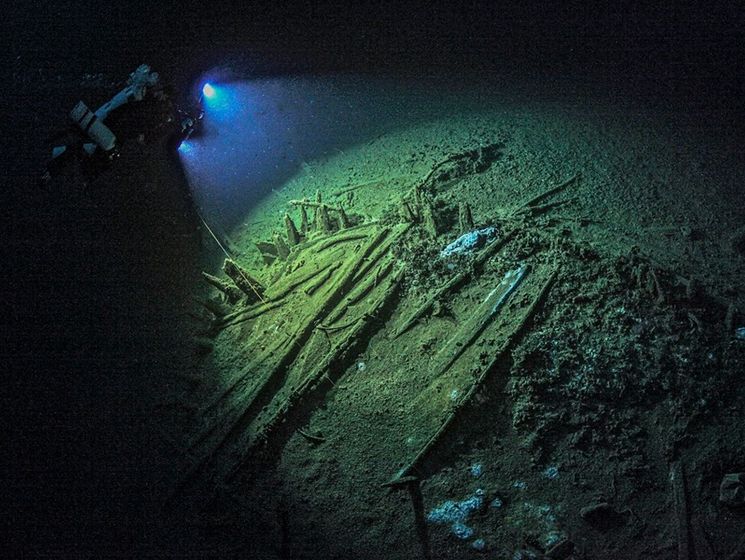 Российские археологи нашли у берегов оккупированного Крыма, предположительно, древнеримский корабль