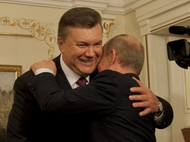 "Газпром" на треть снизил цену на газ для Украины