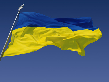 Над освобожденным от боевиков Славянском поднят украинский флаг