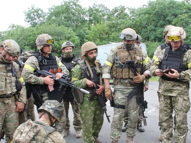 СНБО: Жители Луганска и Донецка могут беспрепятственно покинуть города