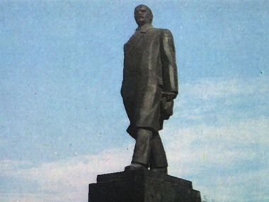В Краматорске силовики не допустили демонтажа памятника Ленину