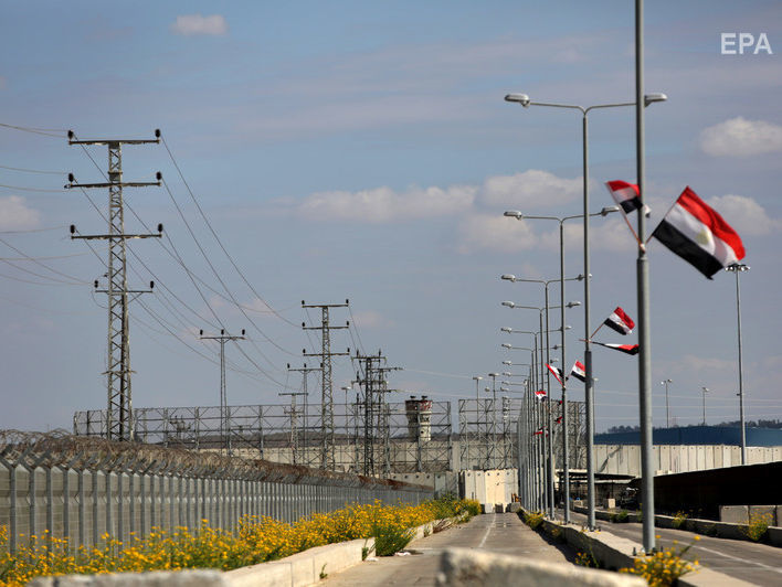 Израиль закрыл пункт пропуска на границе с сектором Газа