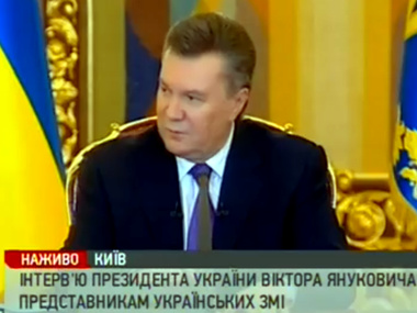 Янукович пообещал потратить часть российского кредита на пенсионеров и инвалидов