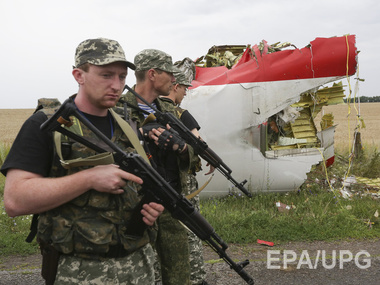 Террористы не соблюдают "день тишины" в зоне падения MH17