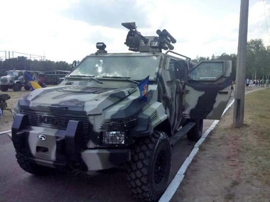 Активисты планируют купить бронетехнику для 79-й бригады украинской армии
