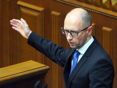 Яценюк: Рада дополнительно выделила 9 млрд грн на нужды армии