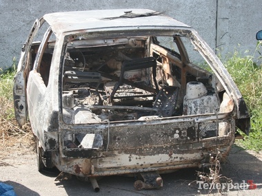Автомобиль убийц мэра Кременчуга Бабаева нашли сожженным