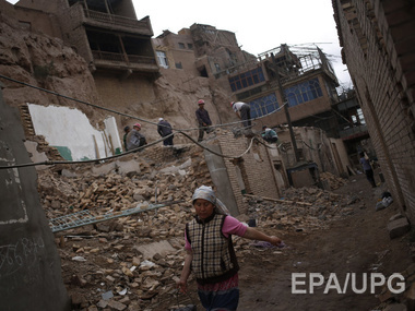 МИД проверяет, есть ли украинцы среди погибших в результате землетрясения в Китае
