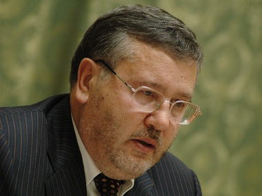 Гриценко: В новом совете "Майдана" слишком много политиков