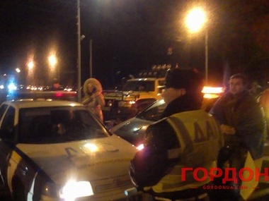 ГАИ настоятельно просит водителей не двигаться колоннами и не блокировать центр Киева