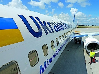Россия запретила украинским авиакомпаниям транзит через свое воздушное пространство