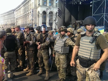 Генпрокуратура: Коммунальщики и силовики убирали палатки на Майдане в рамках закона