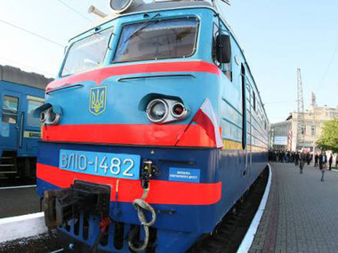 Из-за повреждений железной дороги отменен поезд "Мариуполь&ndash;Киев"