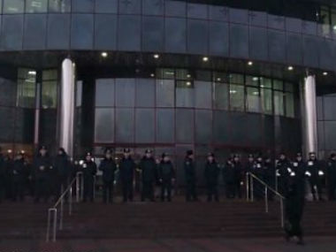 Здание, где будет проходить выездное заседание Киевсовета, взято под усиленную охрану