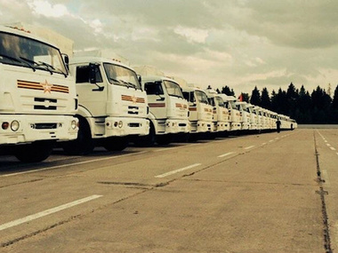 Россия отправила на восток Украины колонну из 280 грузовиков якобы с гуманитарной помощью