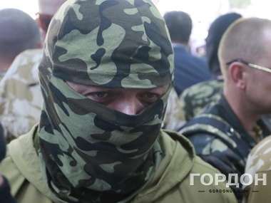 Семенченко: С помощью конвоя они хотят удержать территорию, чтобы зимой сделать рывок в другие регионы