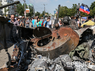 Горсовет: С 5 утра в Донецке раздаются залпы из тяжелых орудий