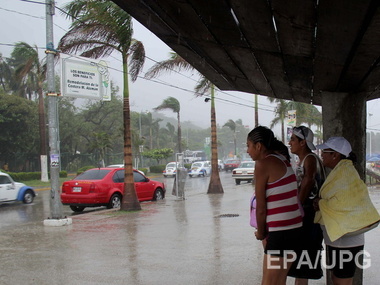 В Мексике из-за урагана "Мари" объявлено чрезвычайное положение