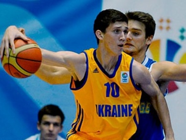 Украинский баскетболист на мундиале в Испании стал самым молодым игроком в истории чемпионатов мира