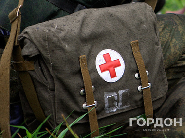 Ирина Геращенко: Правительство должно срочно увеличить зарплату военным врачам 