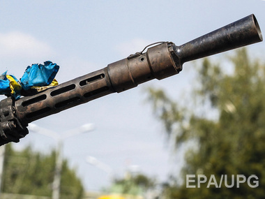 СНБО: В зоне АТО за последение сутки погибли 15 украинских военных, 49 ранены