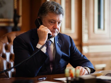 Порошенко провел телефонный разговор с главой Беларуси