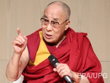Далай-лама: Путин заново отстраивает Берлинскую стену