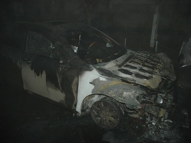 Милиция открыла дело по факту поджога автомобиля харьковского евромайдановца