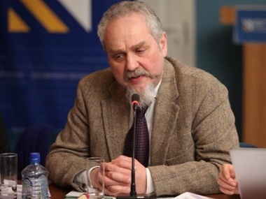 Профессор Зубов: Украина, сама того не желая, выступает могильщиком режима Путина в России 